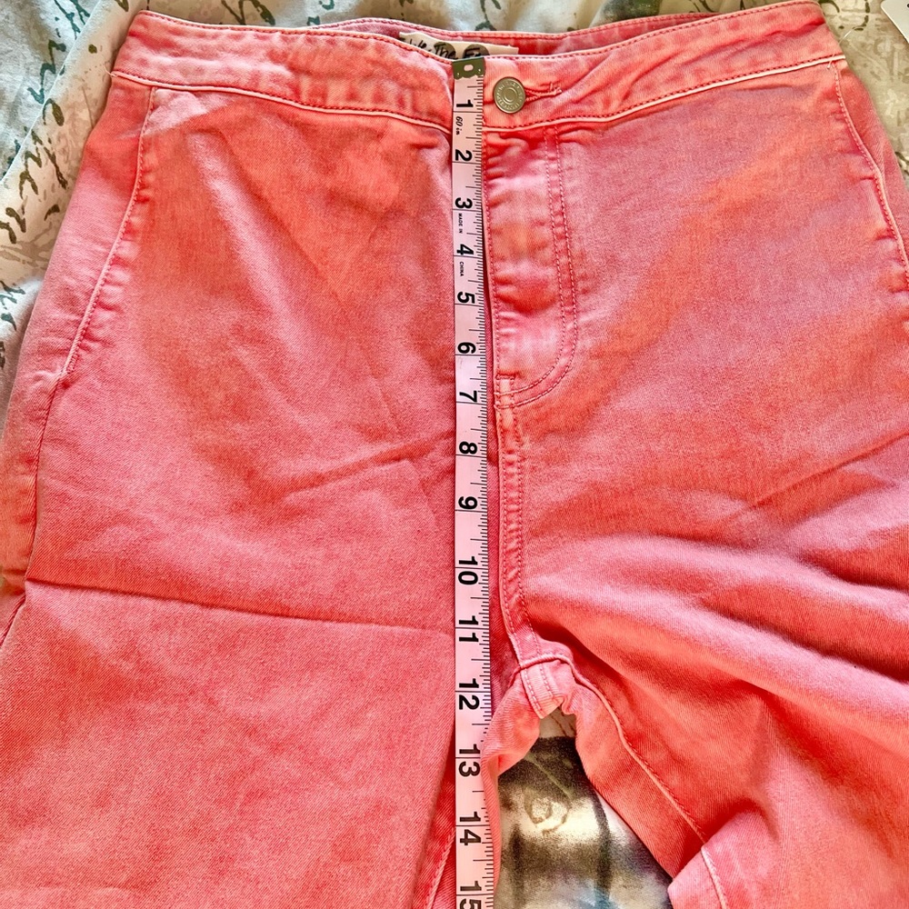 FREE PEOPLE WOMEN'S PINK FLOAT ON FLARE JEANS - Picture 4 of 6